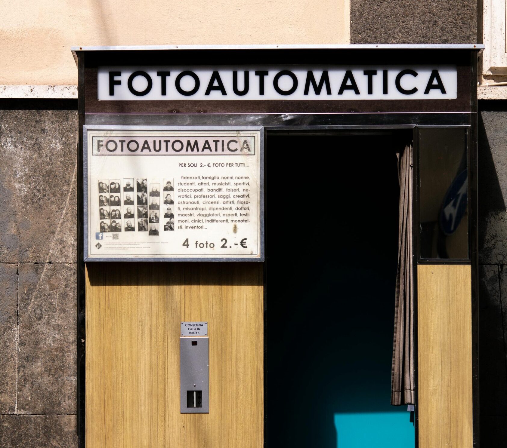  Фотобудка в Москве со стильным интерьером