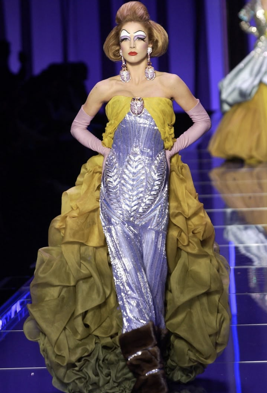 Показ Christian Dior, Couture, весна 2004